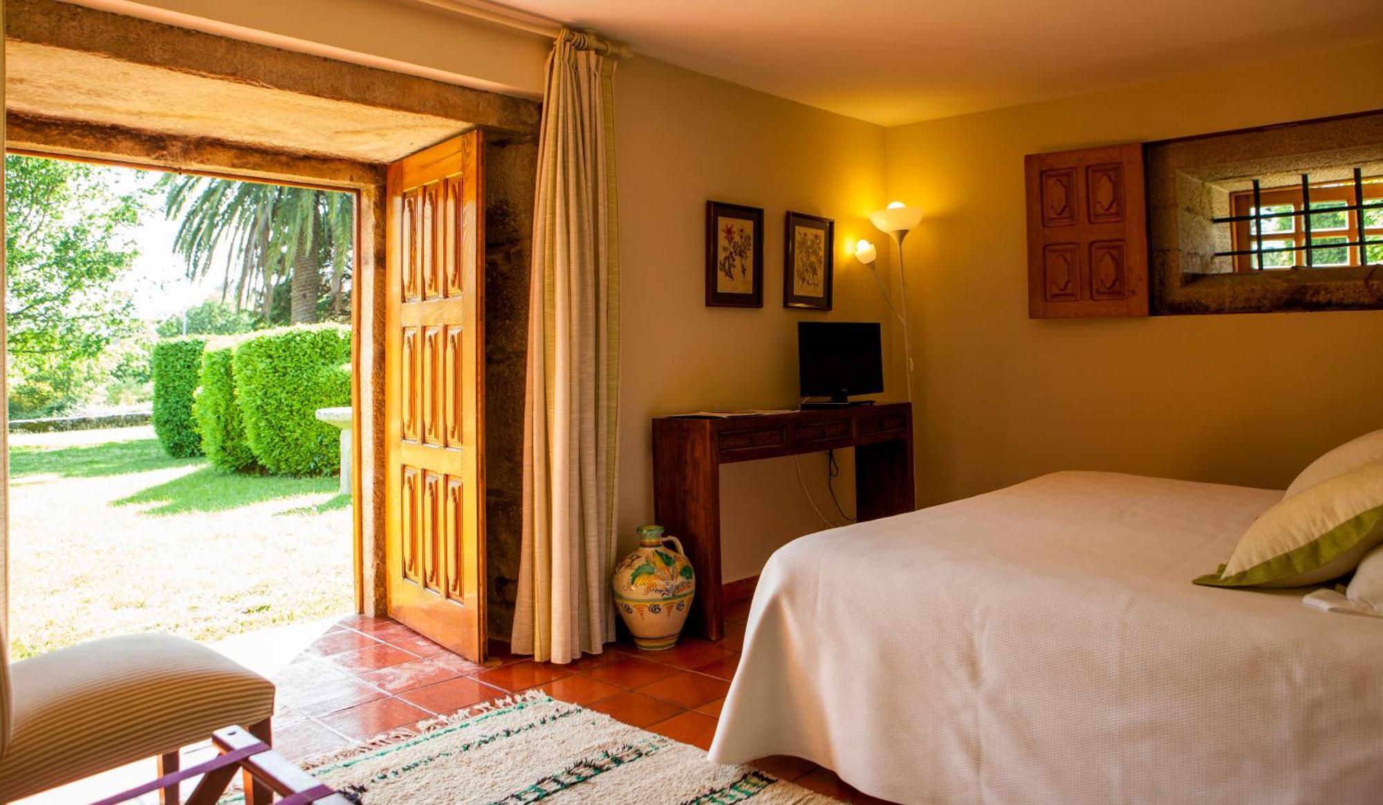 Pazo Da Touza Guest House Nigrán Eksteriør bilde